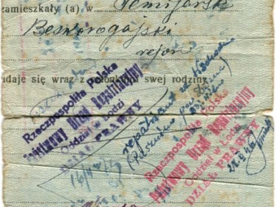 Zaświadczenie Państwowego Urzędu Repatriacyjnego wydane przez Polsko-Radziecką Komisję Mieszaną Do Spraw Ewakuacji o przybyciu Agaty Makatun z ZSRS na stałe osiedlenie do Polski