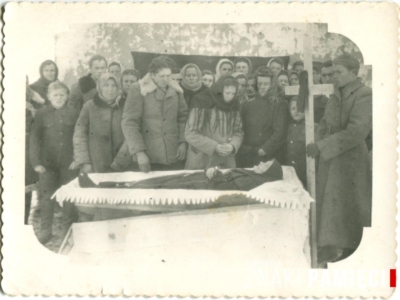 Pogrzeb Marii Dziurdź, zmarłej na zesłaniu w Kazachstanie