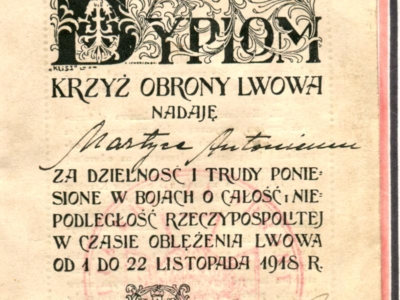      Dyplom odznaczenia Krzyżem Obrońcy Lwowa, przyznany Antoniemu Martyce