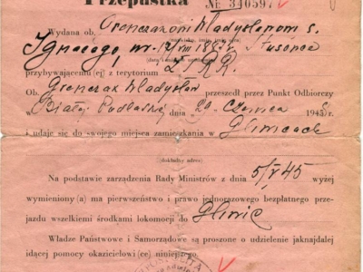 Przepustka z Państwowego Urzędu Repatriacyjnego dotycząca powrotu do Polski z internowania w ZSRS Władysława Grenczaka - byłego zołnierza Armii Krajowej