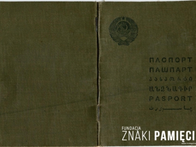      Sowiecki paszport Anny Sokołowskiej zesłanej w głąb ZSRS