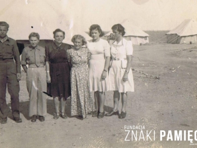 Polscy uchodźcy w obozie nr 3 w Teheranie