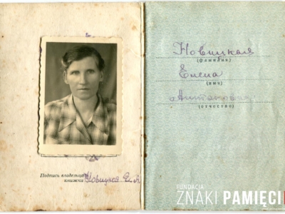     Książeczka nadania orderu ZSRS „Chwała matkom” dla Janiny Nowickiej, 1945 rok