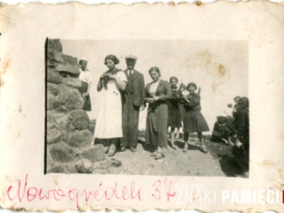 Młodzież ze Słonimia na wycieczce w Nowogródku